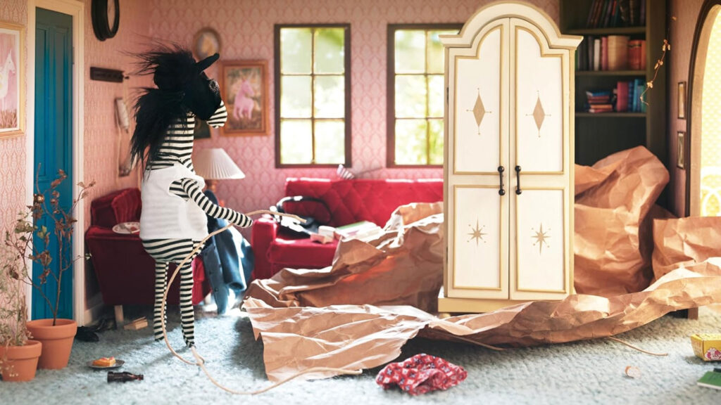 “Feliz Aniversário”, de Heena Baek, chega em março pela Companhia das Letrinhas